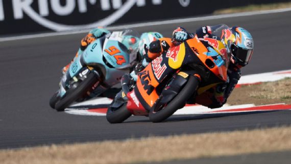 Moto3: Valentín Perrone logró un fantástico podio en el GP de Gran Bretaña