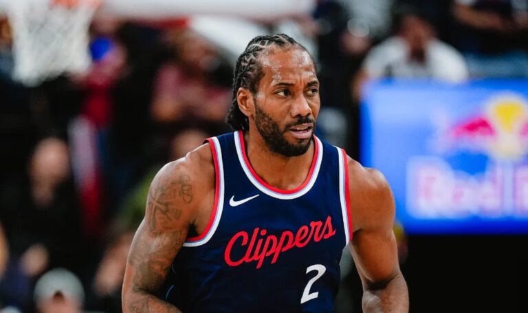 Clippers reciben castigo por eludir tope salarial en contratación de Kawhi Leonard. El dueño Steve Ballmer fue suspendido