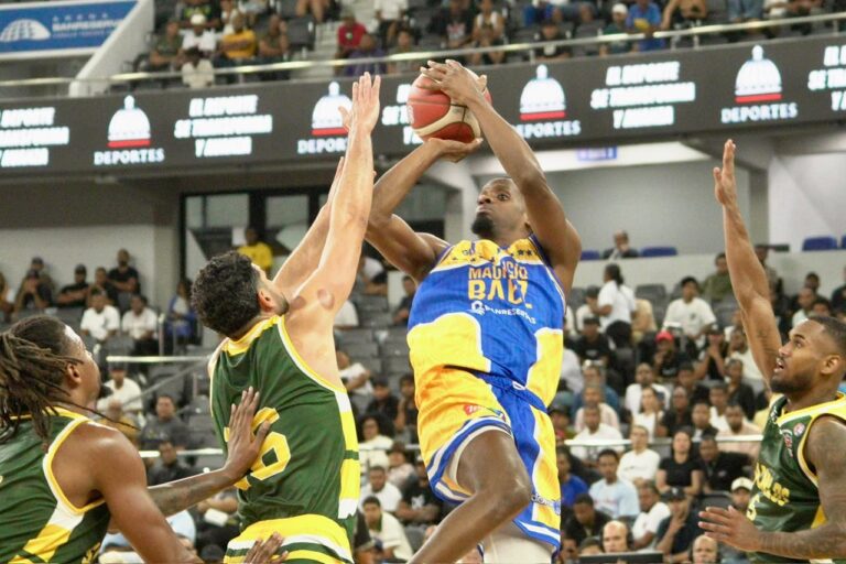 Club Mauricio Báez se impone a  San Carlos en inicio de 50 TBS Distrito 2026