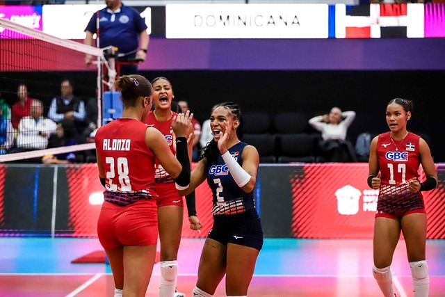 República Dominicana consigue su primera victoria en el  NORCECA Final Six Femenino
