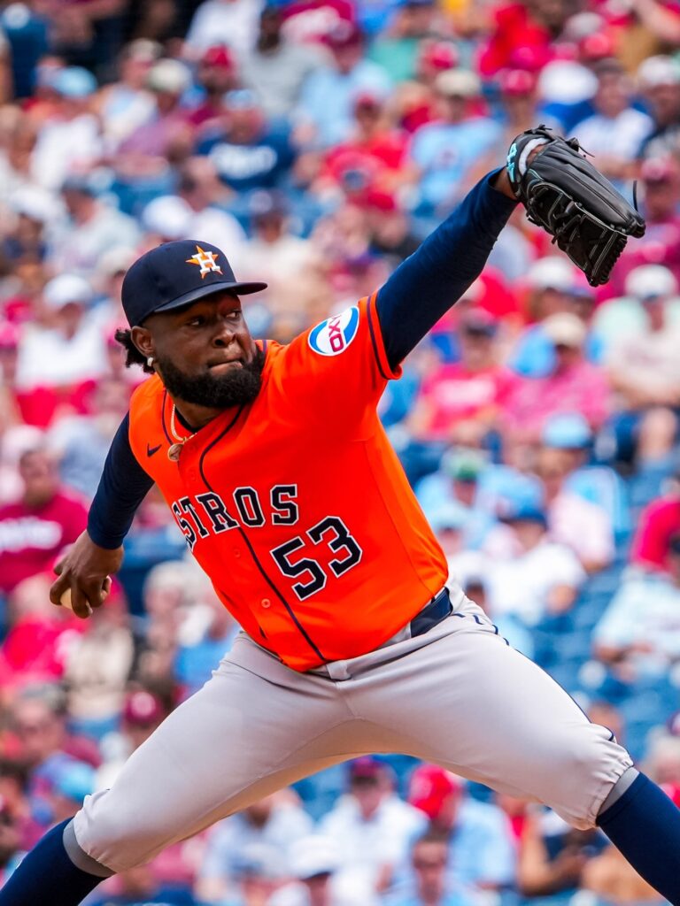 Cristian Javier le lanza no-hitter hasta el 5to inning a Filadelfia
