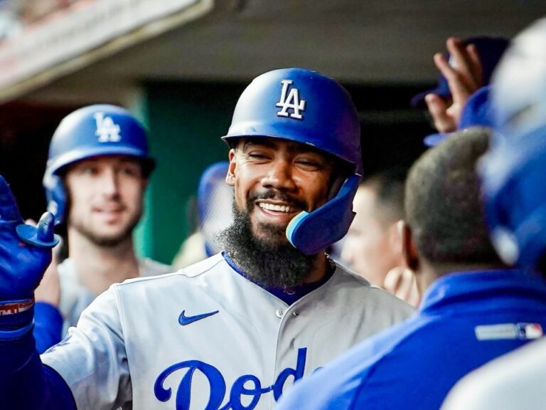 Dodgers avanzan a Playoffs en 14 temporadas consecutivas igualando la hazaña con Bravos de Atlanta