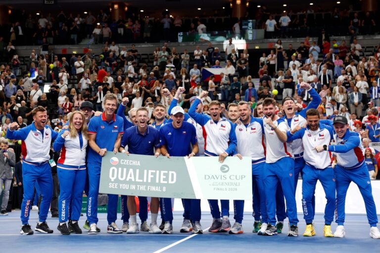 República Checa elimina a los Estados Unidos en la Copa Davis