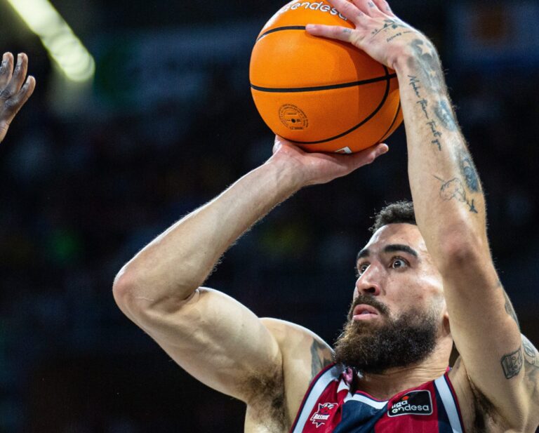 Chris Duarte aporta 13 puntos ayuda a la victoria de Kosner Baskonia