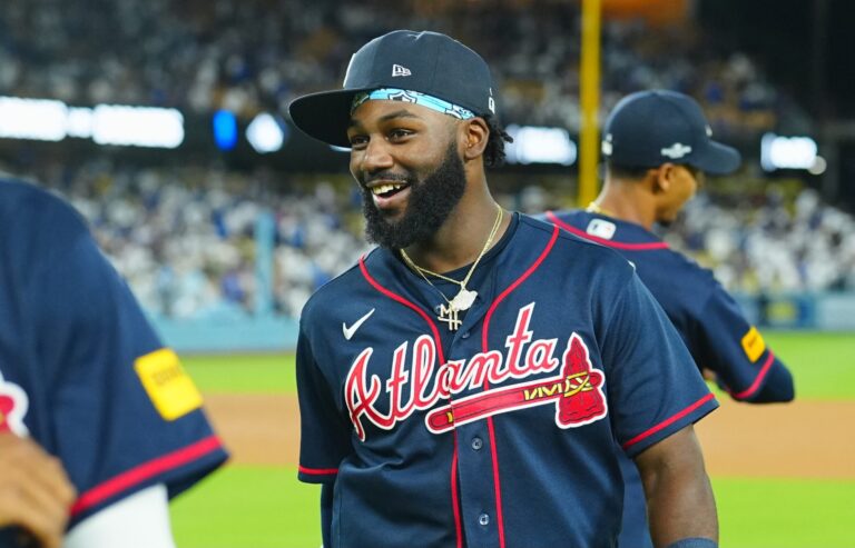 Atlanta iguala Serie Divisional frente a Los Ángeles