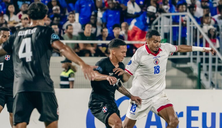 Federación Dominicana de Fútbol denuncia a Wilson Isidor ante la FIFA